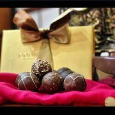 صورة جميلة من ابتهال شكرا على المشاركة شيكوﻻتة مشروع52صورة مشروع52 Chocolate 2014in52 Project52 Http Instagram Com 201 Photo Gifts Gift Wrapping