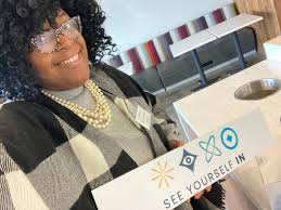 Ms. Flora Jones! (@jones_flora)