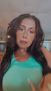 Julie Bilotta's Instagram, Twitter & Facebook