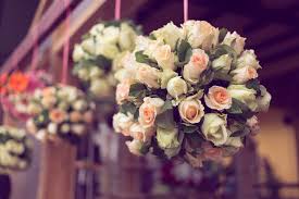 Eternal blooms with dried artificial flowers. 7 Amazing Flower Arrangements For The Wedding Night