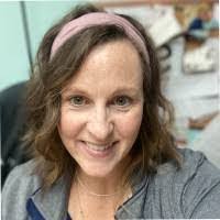 Stephanie Hottinger's Instagram, Twitter & Facebook