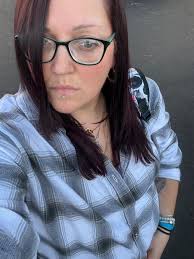 Question: poom retired, pm is retiring soon. She informs acting poom that  she is retiring and that her clerk is wanting to oic. Current clerk has a  20 year career at said