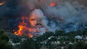 Updated october 27, 2020 | 5 p.m. Silverado And Blue Ridge Fires Nearly 70 000 People Under Mandatory Evacuation Orders Cnn