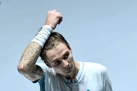 This is a different concept to the sociological concept of the öffentlichkeit or public sphere. Bublik Ich Liebe Tennis Aber Ich Mag Den Wettbewerb Nicht Tennis Magazin