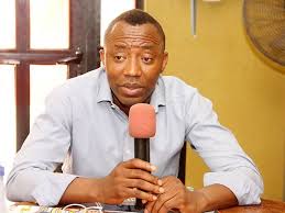 My cpu has recently begun idling at 52c. Omoyele Sowore Reveals Why He Stormed Court With Herbalist Naijaupload