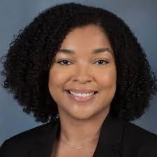 Casey Roark's Instagram, Twitter & Facebook