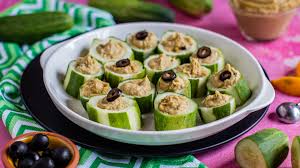 Let's trade the standard crudités platters and chip dips for something a little more exciting. Best Christmas Appetizers And Finger Foods Food Com