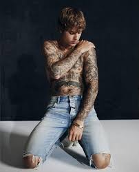 Canadian singer and songwriter justin bieber has released 6 studio albums, 3 compilation albums, 3 remix albums, 1 extended plays, 43 singles, 16 as a featured artist, and 7 promotional singles. Justin Bieber Diskographie Discogs