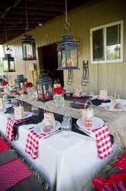 If you have a room full of men coming to your 50th birthday party, chances are a floral theme wouldn't go over well! 50th Birthday Party Favors