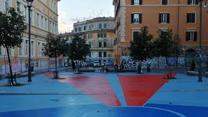 Apartments, hotels, guesthouses, vacation homes, hostels San Lorenzo Piazza Dell Immacolata Una Grande Lavagna Di Geometrie E Giochi
