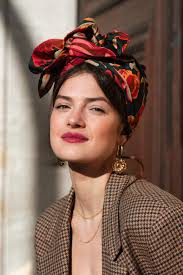 Women's Turban with Metal Rod