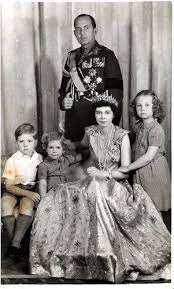 I found the following information about the sisters: Marina Amaral On Twitter In 1946 Her Second Son Prince George William Married His Third Cousin Princess Sophie Of Greece And Denmark Sister Of Prince Philip The Daughter Of Prince Andrew Of