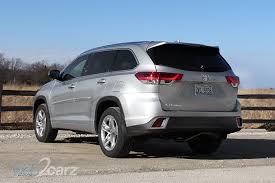 The toyota highlander gets a stronger, more responsive powertrain for 2017, but the main strengths are the ride quality, the cabin refinement, and the space for eight. there are a lot of great reviews going around for the 2017 toyota highlander, but you'll want to make your own decision. Car Shopping And Car Culture Web2carz Mobile