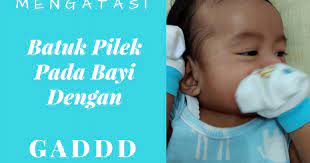 Batuk juga bisa diartikan sebagai suatu refleks yang alami dalam proses membersihkan lendir itulah beberapa penjelasan dari batuk pada bayi untuk 3 bulan yang bisa anda ketahui, bagaimana gejala, penyebabnya serta juga. Mengatasi Batuk Pilek Pada Bayi 3 Bulan Dengan Gaddd