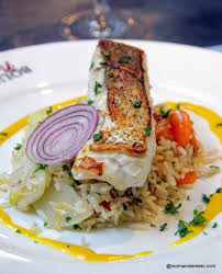 Les Produits De Normandie Sont A La Carte Du Bouchon Normand Au Havre Filet De Merlu Gastronomie Cuisine Poisson