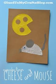 Super Easy Paper Plate Cheese And Mouse Kid Craft Idea Preschool Arts And Crafts Animal Crafts For Kids Preschool Crafts