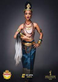The national costume competition which was held earlier today, brought much glitz and glamour as you'd expect from a beauty pageant. Miss Universe Cambodia 2020 Sarita Reth ážš áž ážŸ ážš áž Lady Cambodian Art Wonder Woman