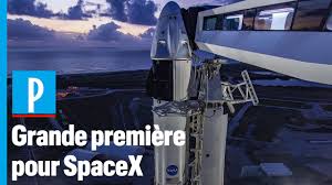 Military last year, the two parties similarly signed contracts to build cargo rockets. Spacex Tout Savoir Sur Le Premier Lancement Habite De La Fusee Falcon 9 Youtube