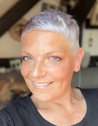 What do you think of my pixie haircut and color?