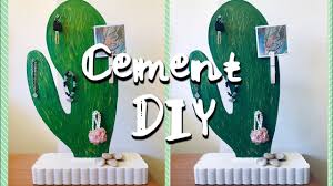 افكار تزيين بالاسمنت الابيض قاعدة مستطيل اسمنت وشكل صبار من الخشب youtube home decor home decor decals decor