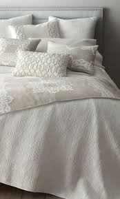It S Sophisticated It S Refined It S Monochrome Designed Parure De Lit Maison Style Chambre A Coucher