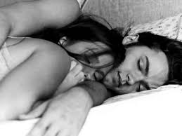 Kami jual obat telat datang bulan 1 minggu di apotik guna melancarkan terlambat bulan serta menstruasi solusi menanggulangi terlambat datang bulan atau obat penggugur kandungan. Period Lambat Pengantin Baru Jangan Ingat Itu Petanda Awal Mengandung Pesona Pengantin