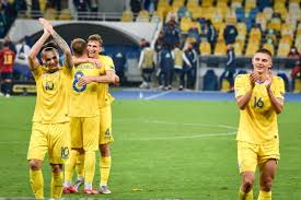 Збірна україни з пляжного футболу двічі обіграла молдову. Zbirna Ukrayini Peremogla Pivnichnu Makedoniyu Z Rahunkom 2 1 Reakciya Vbolivalnikiv