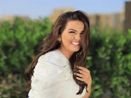قالت الفنانة الصاعدة هنادي مهنى، إنها كانت تعاني من الضرب التي كانت تتلقاه من الفنان القدير ماجد المصري، أثناء تصويرهم لمشاهد مسلسل زلزال الذي عرض في الموسم الرمضاني الماضي، وكان من بطولة النجم محمد رمضان. Ø¨Ø§Ù„ØµÙˆØ± Ù‡Ù†Ø§Ø¯ÙŠ Ù…Ù‡Ù†Ø§ ØªÙˆØ¬Ù‡ Ø§Ù„Ø´ÙƒØ± Ù„Ø¬Ù…Ù‡ÙˆØ±Ù‡Ø§ Ù…ØµØ±Ø§ÙˆÙ‰