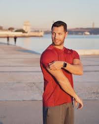 No passado sábado, dia 10 de abril, helena coelho e paulo teixeira foram pais pela primeira vez. Paulo Teixeira Esta De Volta Ao Instagram Com Treinos Abertos A Todos Exercicio Magg