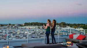 See 471 unbiased reviews of bentwood tavern, rated 4.5 of 5 on tripadvisor and ranked #5 of 33 restaurants in new buffalo. Alfresco Dining With A Side Of Waterfront Michigan Blue Magazine