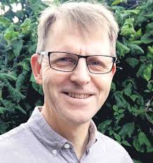 Højtidelig indvielse af nyt center