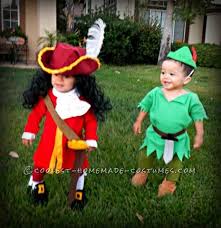 Baby Captain Hook And Peter Pan And Daddy Mr Smee 102445 465x480 Jpg 465 480 Twin Halloween Costumes Toddler Boy Halloween Costumes Halloween Costumes For Kids