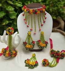 Yellow And Red Flower Jewellery Gotapatti Set Necklace Etsy Flower Jewellery For Haldi Flower Jewellery For Mehndi Wedding Flower Jewelry
