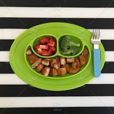 Fried rice is one of the fastest, easiest meals you can make, and a great way to use up leftovers. Toddler Meal Cut Up Chicken Nuggets Broccoli And Strawberries In A Green Smiley Face Silicon Sectioned Plate And A Fork Stock Photo 08ea28f9 E2a1 4528 Ba99 Ef6e8a2cda4e