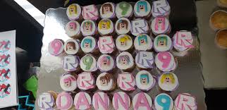 There are millions of active users on this platform and 48 of them have already used the. Kekitos De Fondant Roblox De Nina Cake Time And More Facebook