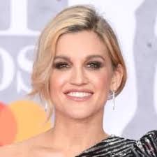 Ashley Roberts's Instagram, Twitter & Facebook