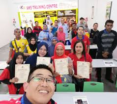 If the place looks dirty, don't eat there; Food Safety Class On Sunday 181118 Call Us At 018 2434667 For Booking Aks Perak Malaysia Ipoh Safety Classes Food Safety Train
