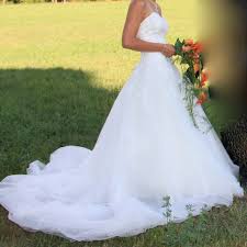 Sie können hochzeitsmode nach ihren wunschen kaufen. Schones Hochzeitskleid Das Weiter Glucklich Machen Darf Brautkleid Gebraucht Occasionen
