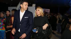 We did not find results for: Mpalatsinoy Kikilias H Paixnidiarikh Koinh Fwtografia Kai Oi Eyxes Gia People Amp Style Eidhseis