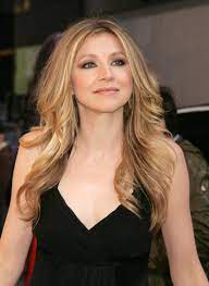 Clery's spouse is a music composer and producer by profession. Https Celebsrevealed Com Sarah Chalke