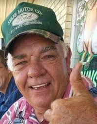 Nettie Cantrell's Instagram, Twitter & Facebook