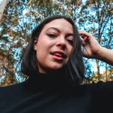 Ebony Bowens Clubhouse Profile, Followers, Statistics (@ebunnybee)