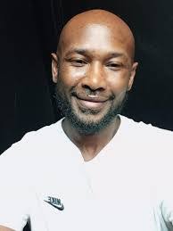 Margo Robinson's Instagram, Twitter & Facebook