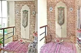 Maksudnya tidak ada perbedaan antara kamar tidur dengan tempat lainnya dalam rumah yang bersih (dalam hal sahnya shalat). Lingkar Warna 42 Desain Inspiratif Ruang Sholat Sederhana Di Dalam Rumah Minimalis
