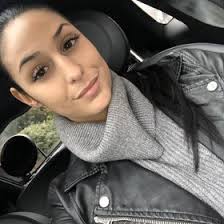 Laura Saad (laurasaad)