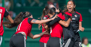Finalmente michel gonzález, al minuto 88, marcó el segundo gol para su cuenta y primer doblete en la liga mx femenil. Historico Atlas Le Pego A Chivas En La Liga Mx Femenil Y Tenemos Los Goles