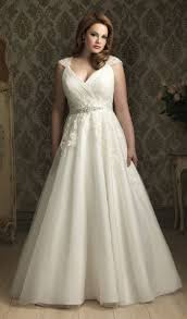 Vedi la nostra particolare tante spose lo fanno ma non sanno cosa le aspetta. Abiti Da Spose Taglie Forti Cerca Con Google Abiti Da Sposa Per Formose Abiti Da Sposa Sposa