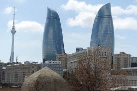 Durante el período soviético ganyá (ganja) fue nombrada kirovabad y era la segunda ciudad industrial y cultural más grande en azerbaiyán luego de bakú. Azerbaiyan Fuego En Las Venas Meet In