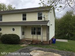 June, september and august are the most pleasant months in christiansburg, while january and february are the least comfortable months. 3 Br 2 Bath House 585 Kamran St House For Rent In Christiansburg Va Apartments Com