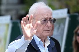 Michael caine and wife of 48 years, shakira, were . Ist Michael Caine Tot